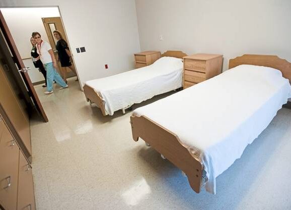 3763837_web1_gtr-newrehab-092215